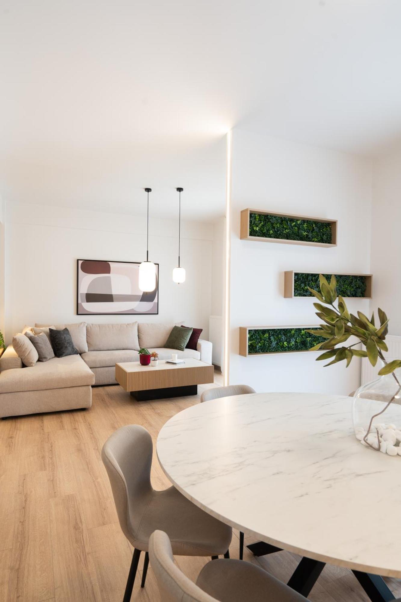 Luxury Apartment Next To The National Museum Athens Exterior photo